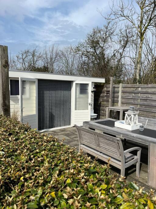 Chalet + Tiny House Nabij Strand Petten Eksteriør bilde