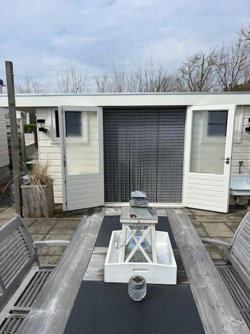 Chalet + Tiny House Nabij Strand Petten Eksteriør bilde