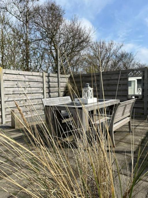 Chalet + Tiny House Nabij Strand Petten Eksteriør bilde